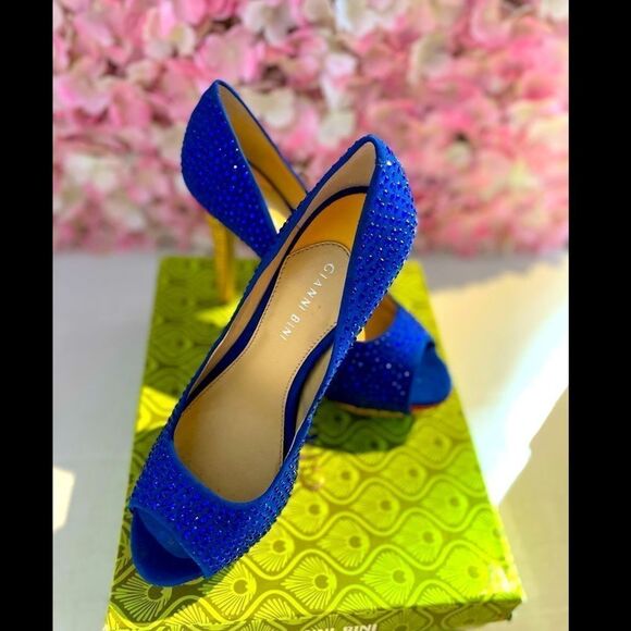 Gianni Bini Blue and Gold Heels - Picture 5 of 6